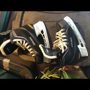 Men’s hockey skates Bauer